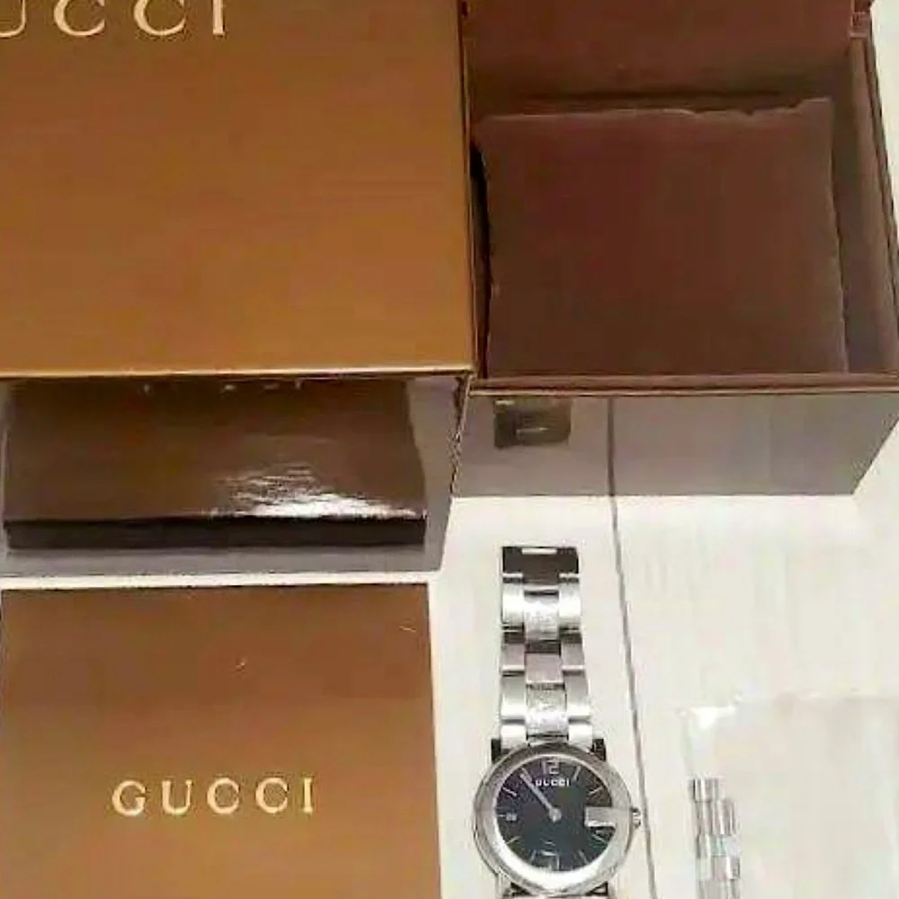 Authentic Gucci Stainless Steel Men’s G Bezel Quartz Watch - Picture 5 of 5